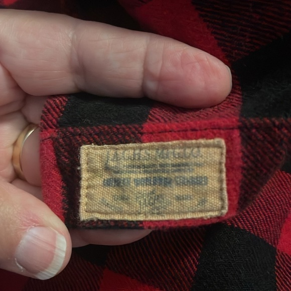 Buffalo Plaid  Button Up men’s XLT Heavy Flannel Shirt BLACK & Red long sleeve . - Picture 6 of 9